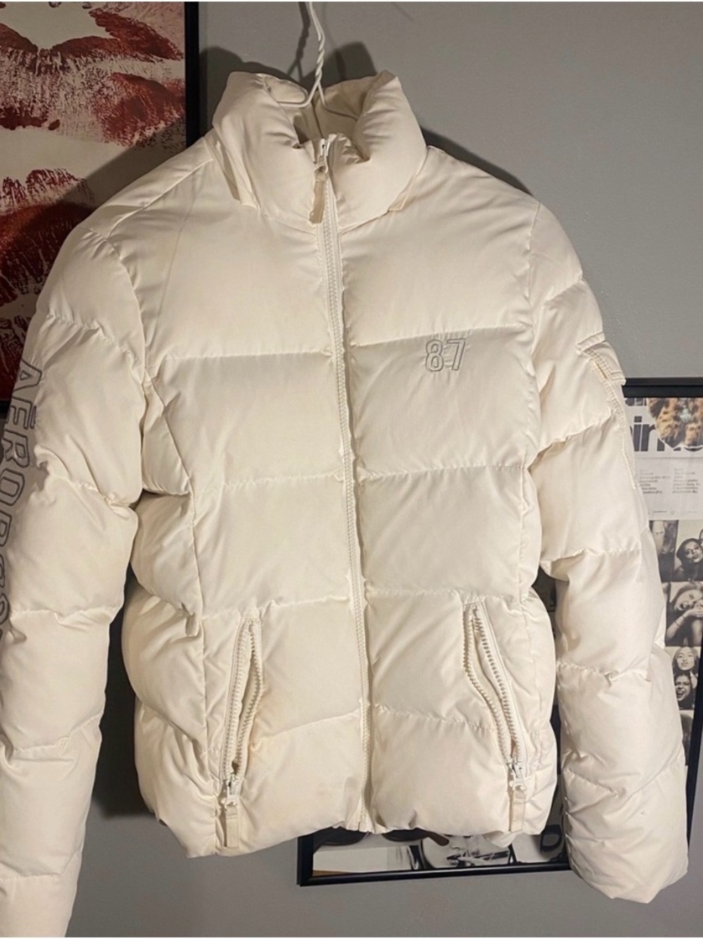 Aeropostale off-white quilted puffer jacket